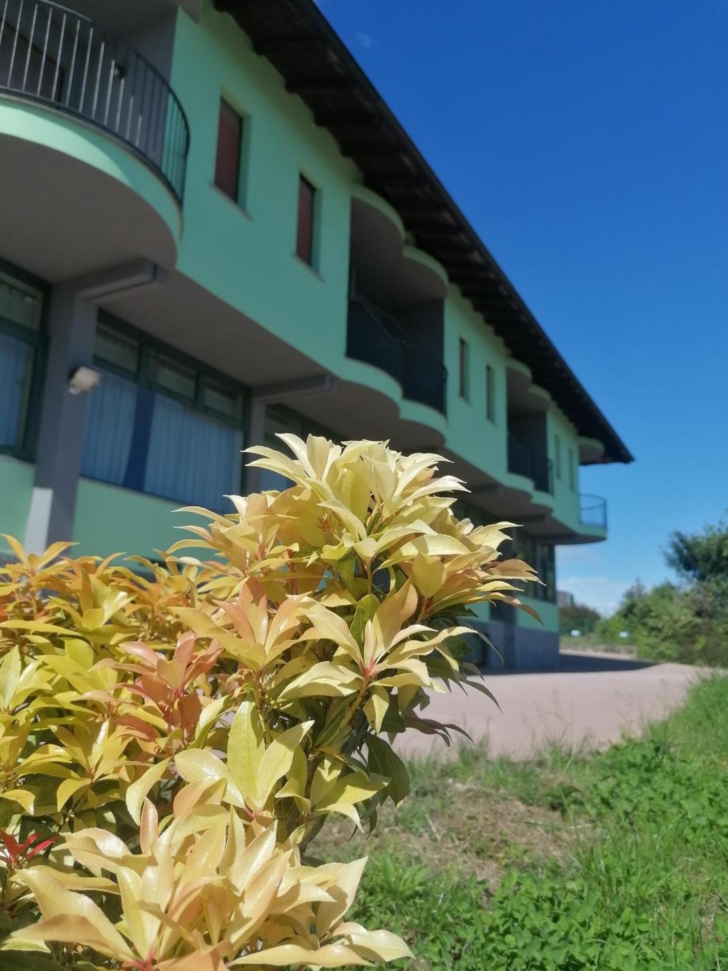 Nebbiuno Residence Villa Margherita B&B מראה חיצוני תמונה
